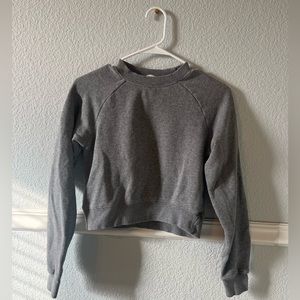 J. Galt cropped gray sweatshirt. Size small.